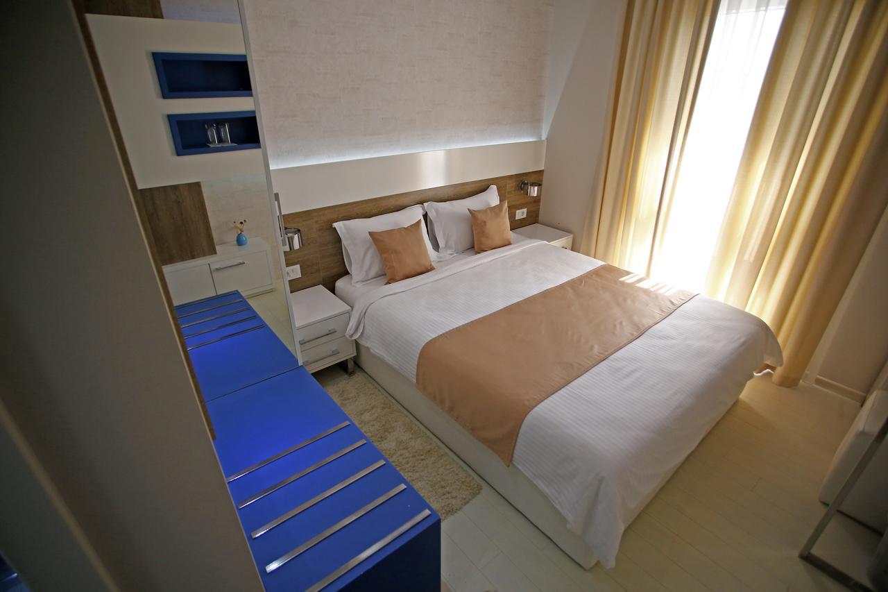 Rox Motel Modrica Dış mekan fotoğraf