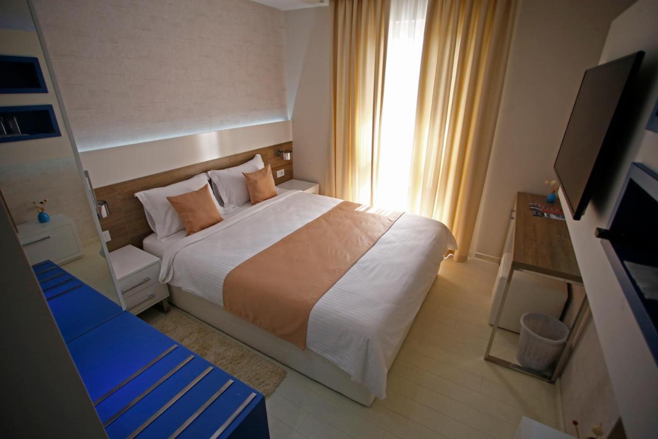 Rox Motel Modrica Dış mekan fotoğraf